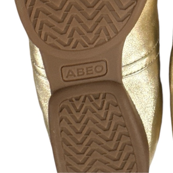 ABEO Tilly Gold Metallic Leather Slip On Ballet Flat Shoes Women Sz 8 - Picture 7 of 9
